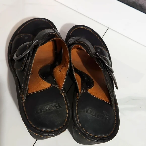 Stylish Black Women's Heeled Sandals - Picture 6 of 9